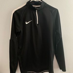 Nike Quarter Zip